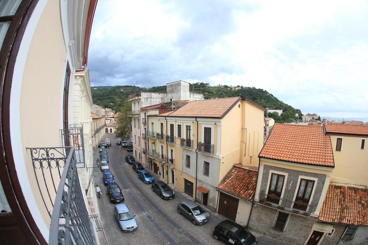 Casa Lissania Bed & Breakfast Lamezia Terme Luaran gambar